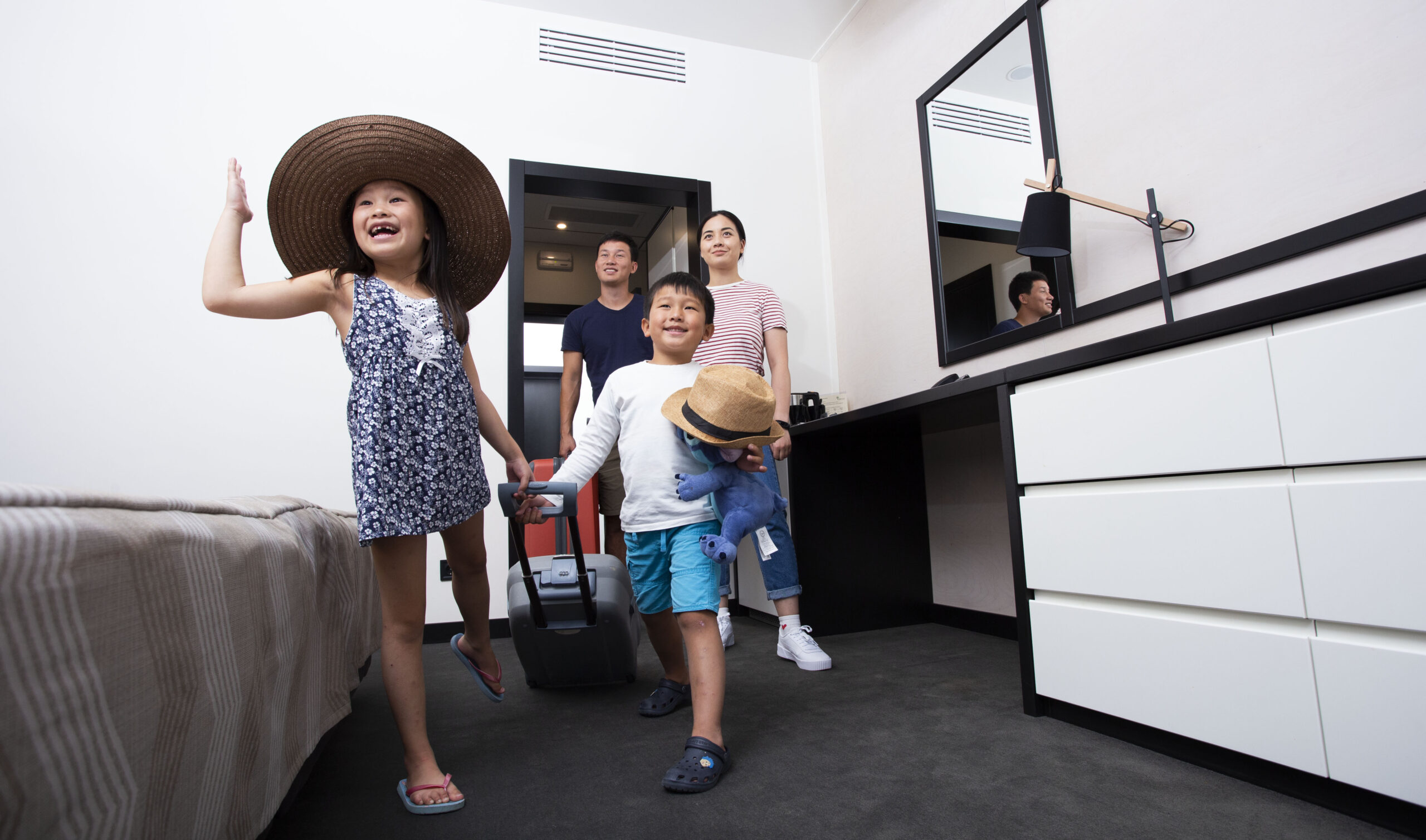 family travel hotel